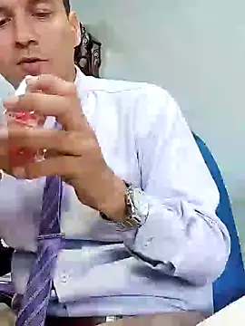 Snapshot of Business_dickkk chatting on 12-23-24, 09:29 Business dickkk online show from 12-23-24, 09:29