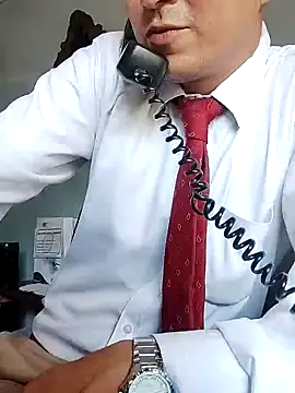 Snapshot of Business_dickkk chatting on 12-20-24, 02:48 Business dickkk online show from 12-20-24, 02:48