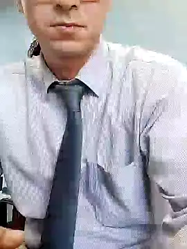 Snapshot of Business_dickkk chatting on 12-27-24, 09:00 Business dickkk online show from 12-27-24, 09:00