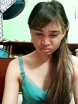 QueenSoreal online show from 03-15-26, 05:09