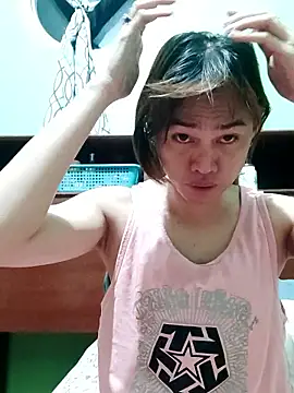 QueenSoreal online show from 01-14-26, 05:16