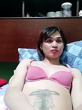 QueenSoreal online show from 02-22-26, 06:09