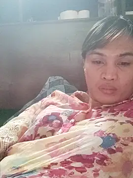 QueenSoreal online show from 02-12-26, 02:22