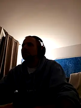 verylargecock online show from 09-18-25, 03:20
