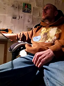 verylargecock online show from 03-05-26, 06:37