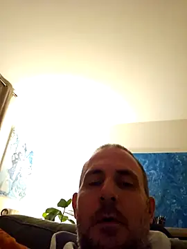 verylargecock online show from 02-10-26, 11:04