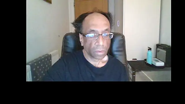 rauncher1 online show from 05-13-26, 08:32