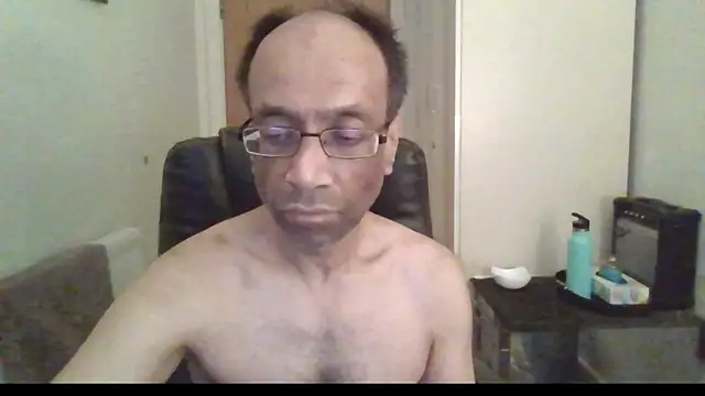 Snapshot of rauncher1 chatting on 01-19-26, 12:03 rauncher1 online show from 01-19-26, 12:03