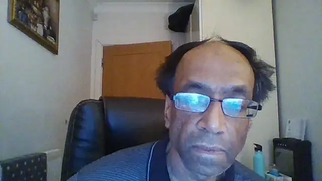 rauncher1 online show from 12-21-25, 09:44