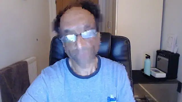 rauncher1 online show from 04-01-26, 11:01