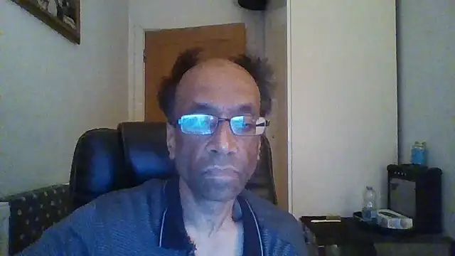 rauncher1 online show from 11-16-25, 10:57