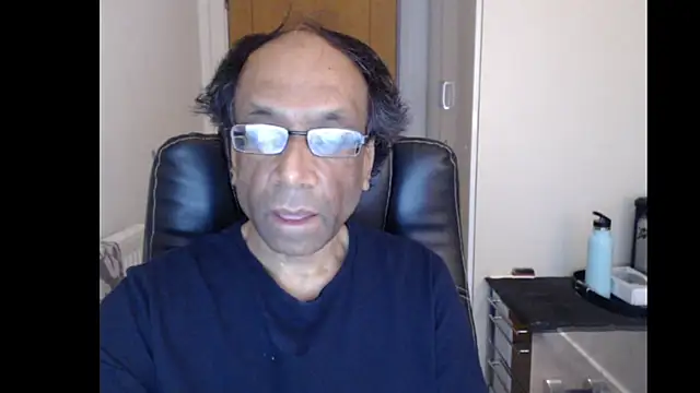 rauncher1 online show from 05-21-26, 08:12