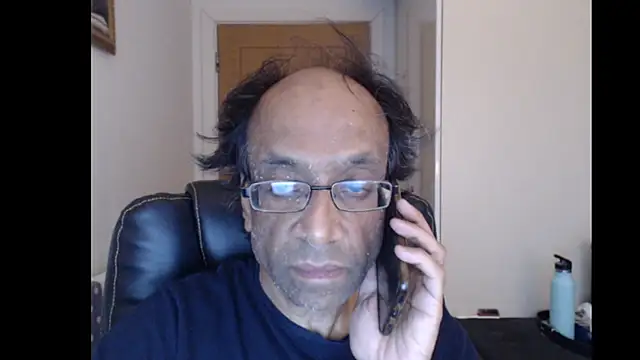 rauncher1 online show from 06-18-26, 09:08