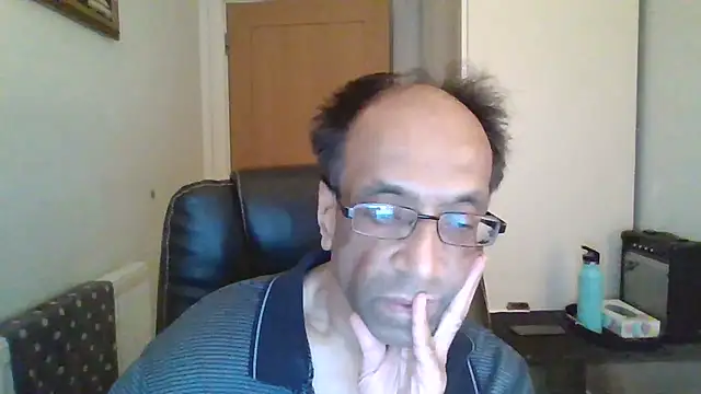 Snapshot of rauncher1 chatting on 02-22-26, 11:50 rauncher1 online show from 02-22-26, 11:50