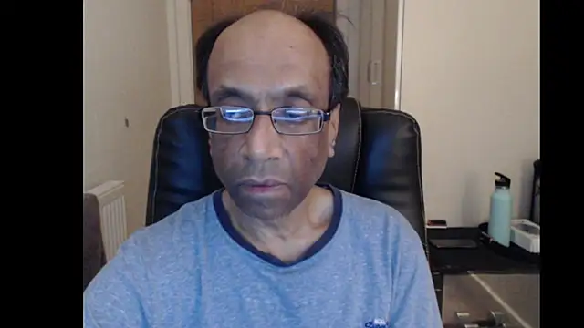 rauncher1 online show from 04-06-26, 11:06