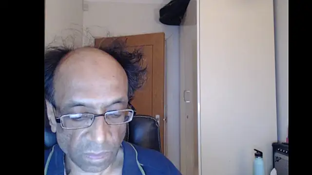 rauncher1 online show from 06-25-26, 08:58