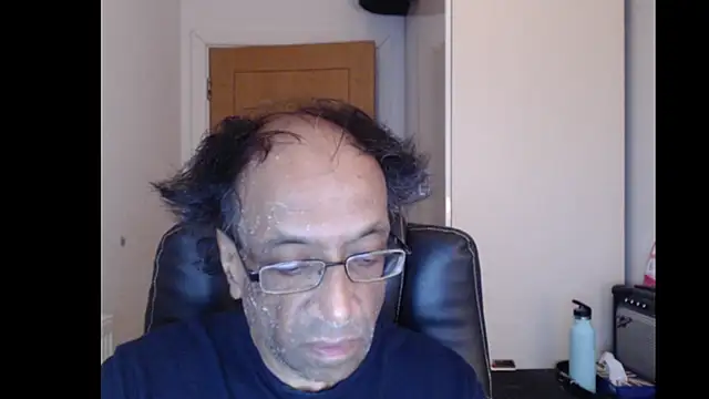 rauncher1 online show from 06-22-26, 08:22