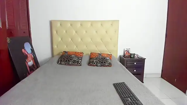 LUISSA  online show from 11-16-25, 11:37