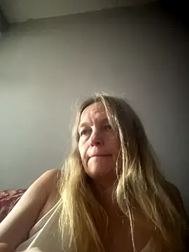 Susanel online show from 10-13-25, 11:34