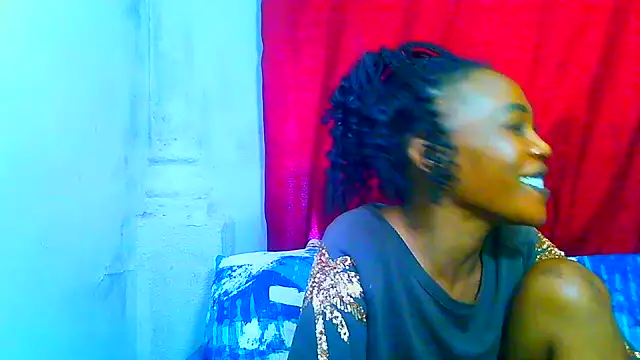 Snapshot of freaky_naughty chatting on 05-10-26, 01:14 freaky naughty online show from 05-10-26, 01:14