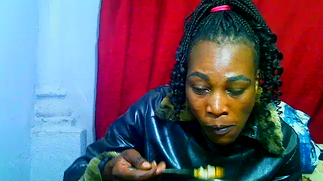 Snapshot of freaky_naughty chatting on 05-13-26, 04:47 freaky naughty online show from 05-13-26, 04:47