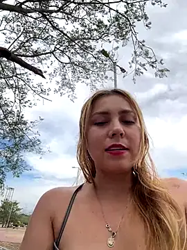 Brittanyrosexx online show from 10-07-25, 07:59