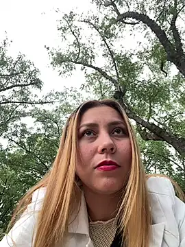 Brittanyrosexx online show from 01-08-26, 08:37