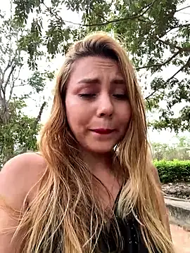 Brittanyrosexx online show from 10-12-25, 09:27