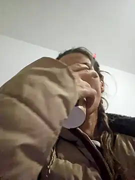 FeliciaKrige online show from 10-29-25, 09:25