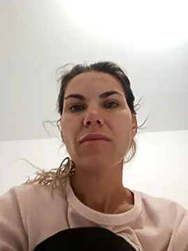 FeliciaKrige online show from 12-19-25, 09:39