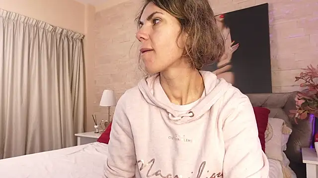 FeliciaKrige online show from 02-21-26, 08:33