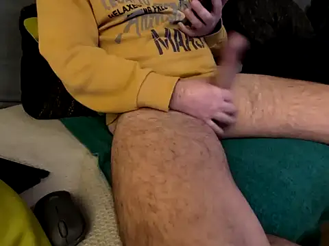 Snapshot of rocco741@xh chatting on 12-21-25, 05:03 rocco741xh online show from 12-21-25, 05:03