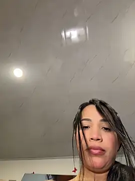 SQUIRTINGQUEEN11 online show from 03-06-26, 02:50