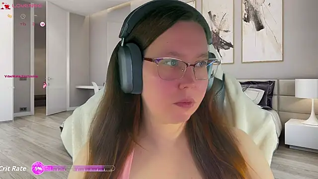 Victoria Romans online show from 11-29-25, 03:39