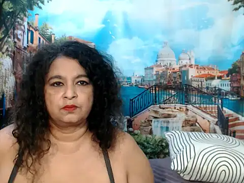 indianstar75 online show from 10-26-25, 05:46