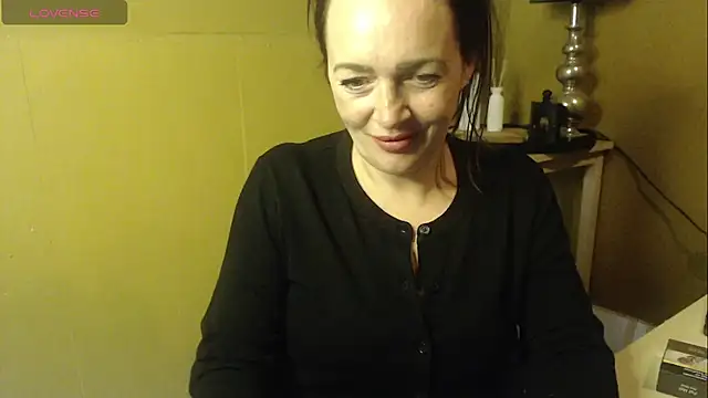 cloe85nl online show from 03-17-26, 12:52