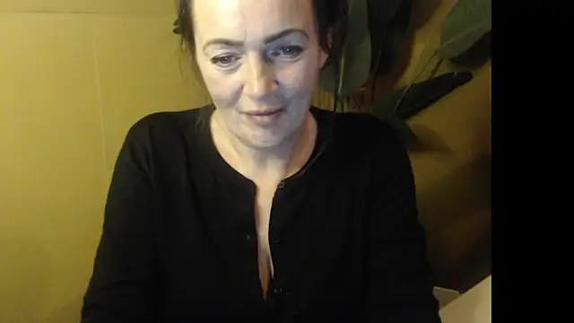 Snapshot of cloe85nl chatting on 12-01-25, 07:26 cloe85nl online show from 12-01-25, 07:26