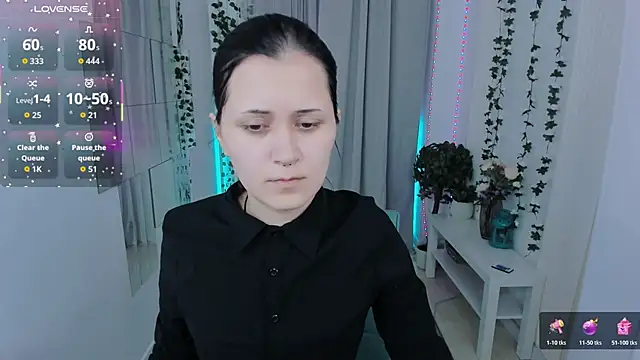 Alexa Lexi  online show from 12-14-25, 10:43