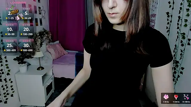 Alexa Lexi  online show from 04-15-26, 10:32