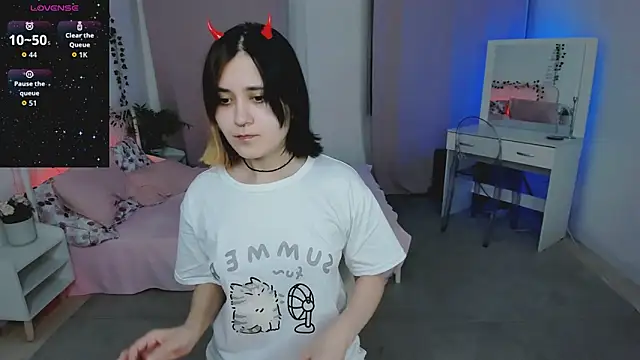 Alexa Lexi  online show from 06-18-26, 11:15