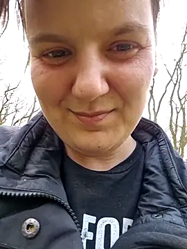 Cutegirlforyou online show from 04-16-26, 05:25