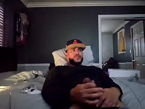 Snapshot of gardy8585 chatting on 01-23-25, 09:29 gardy8585 online show from 01-23-25, 09:29