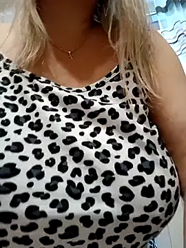 Liana MilfHot online show from 01-13-25, 04:07