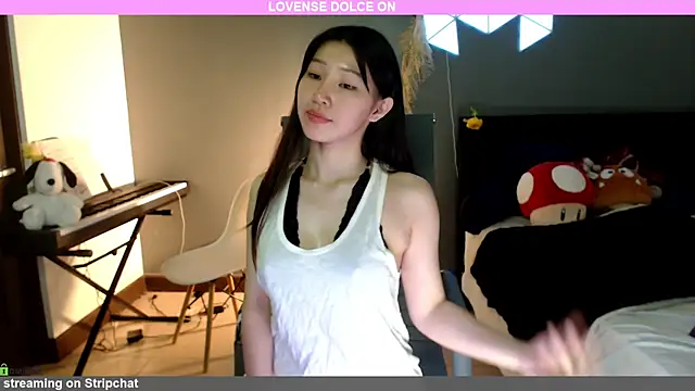 Snapshot of minarocket_ chatting on 01-16-25, 03:45 minarocket  online show from 01-16-25, 03:45