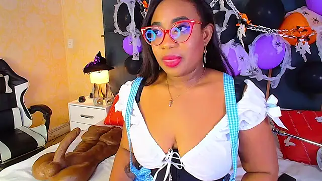 CaseyMoon online show from 10-29-25, 12:37