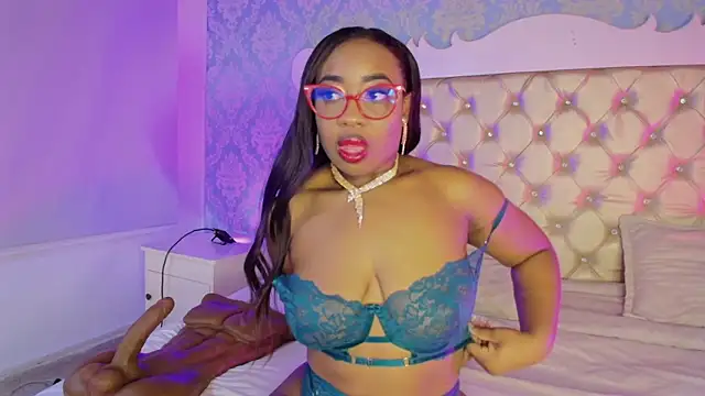 CaseyMoon online show from 01-12-26, 12:45