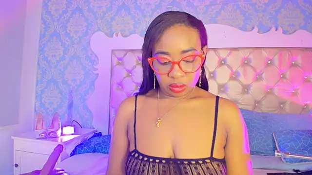CaseyMoon online show from 05-20-26, 12:46