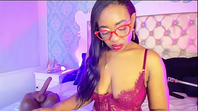 CaseyMoon online show from 05-11-26, 12:50