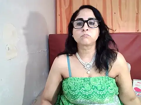 Indiankushy online show from 11-20-25, 04:29