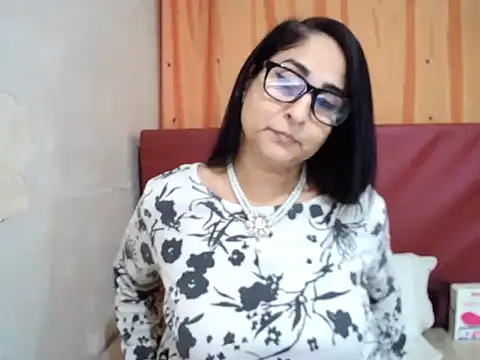 Indiankushy online show from 10-27-25, 06:20